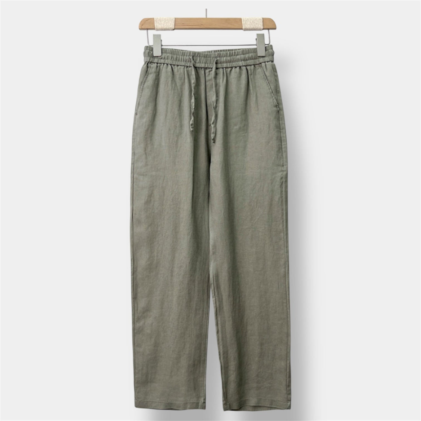 Gerade fallende Hose