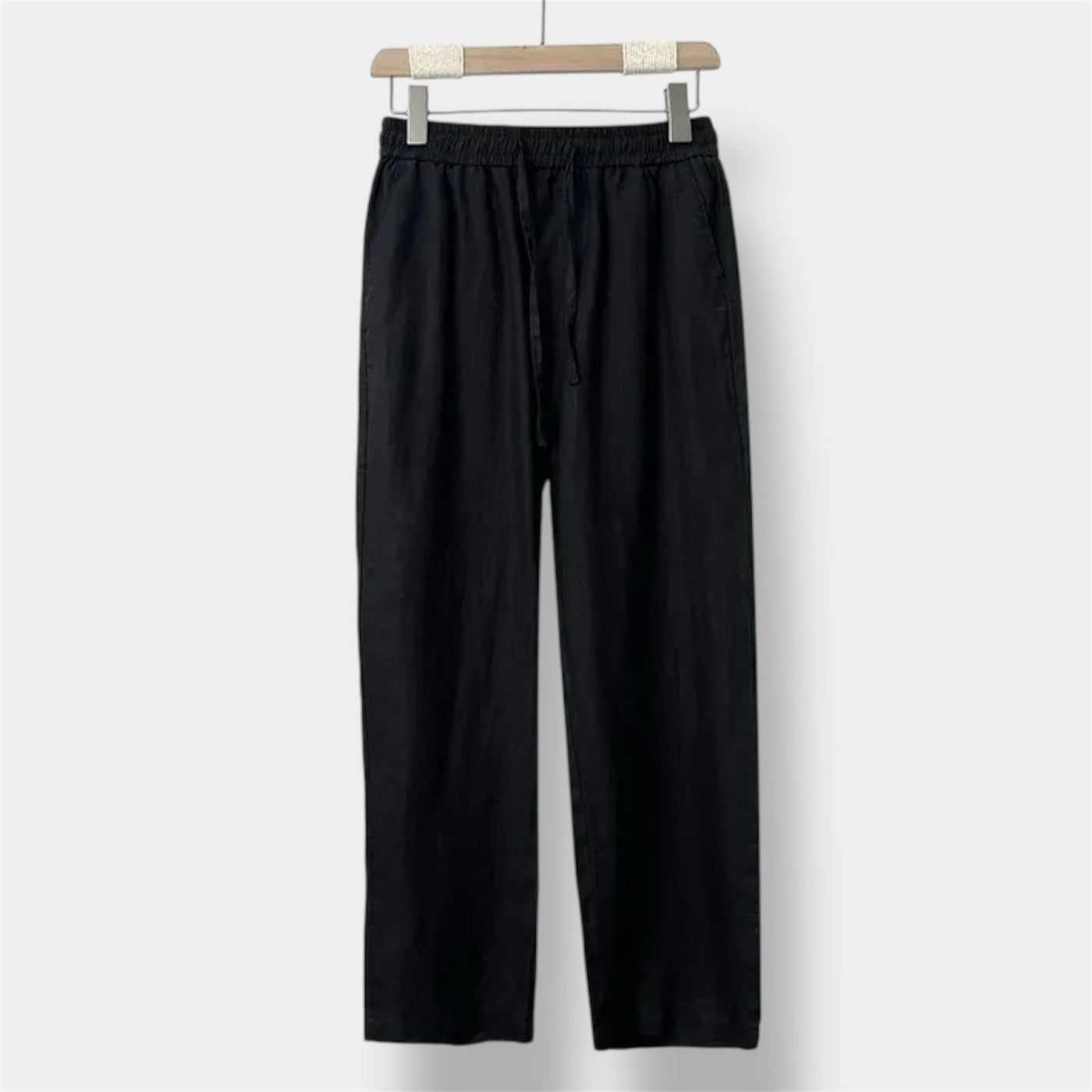 Gerade fallende Hose