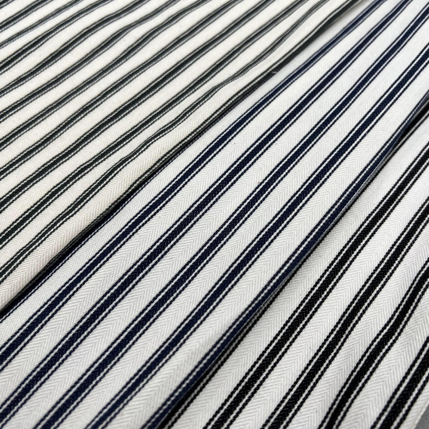 Gestreiftes Langarmhemd